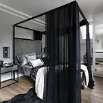 Sweet 3*