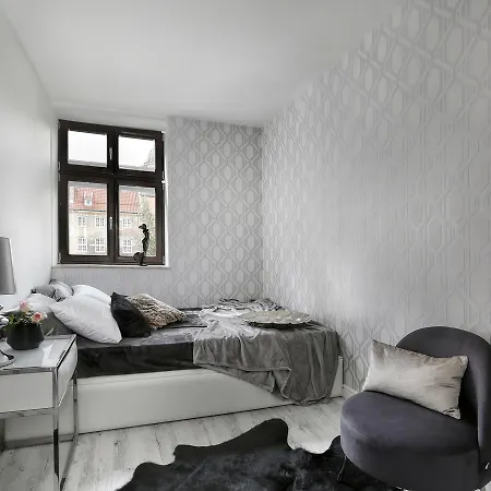 Sweet Aparthotel 4*